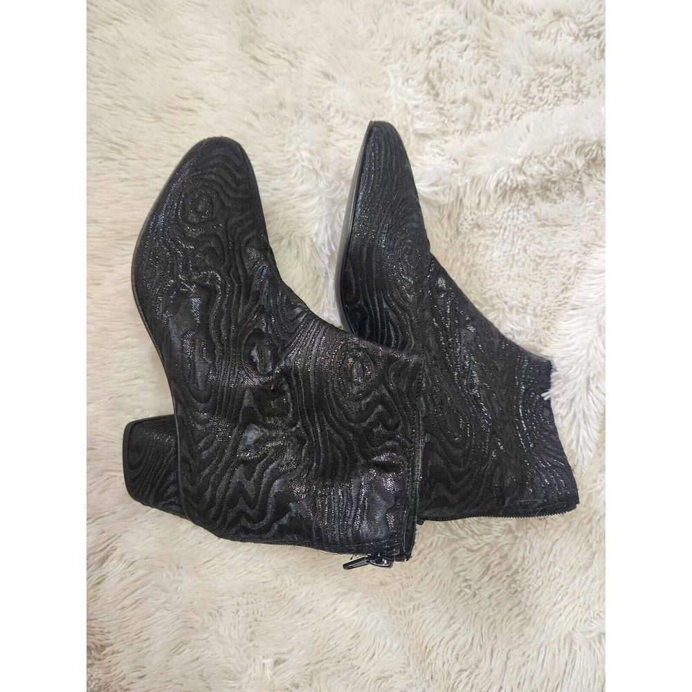 Anthropologie Joyeux Textured Ankle Boot Size 38EU. Sho5 - Picture 8 of 10